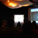Una parte muy amena e interesante de la actividad fué el acceso y video-conferencia al Observatorio de Texas A&M para ver imagenes mientras se conversaba con el astrónomo argentino Lucas Macri. 
