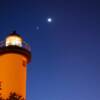 Conjuncion del planeta Venus y nuestra Luna, en esta hermosa vista desde el Faro de Rincon captada por Ferdinand Arroyo de la Sociedad de Astronomia del Caribe