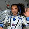 El astronauta que captó estas hermosas fotos, Soichi Noguchi se despide en la noche del martes 1 de junio del 2010, cuando se disponía a montarse en la cápsula rusa Soyuz para regresar a la Tierra.  Gracias Soichi !!!